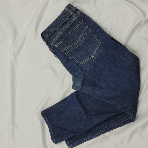 {Gap} Dark Wash Jeans - Picture 2 of 7